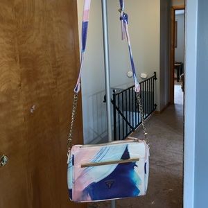Guess purse